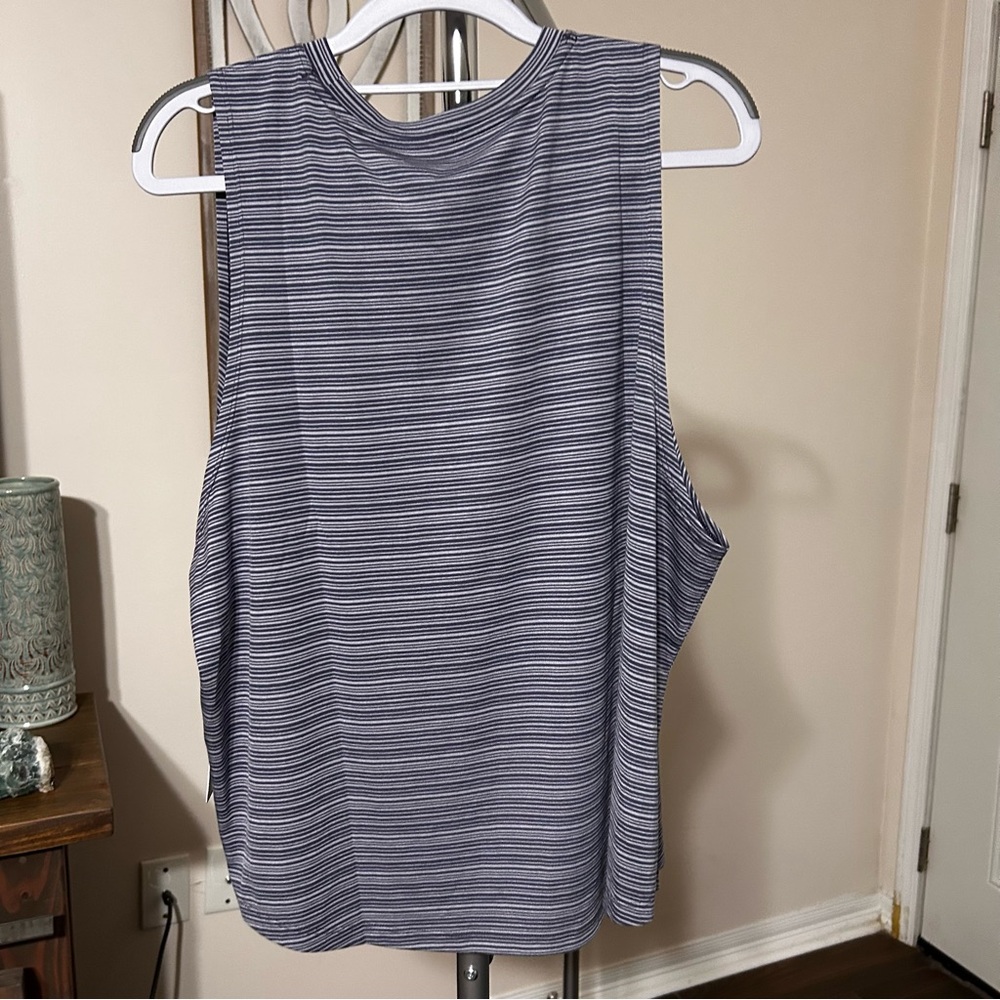 Athleta 1X Cloudlight‎ Striped Muscle Tank Blue Gray - Picture 3 of 6